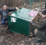 В Грайвороне продолжается ремонт контейнерного парка. - Грайворонский муниципальный округ